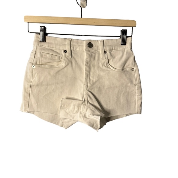 BLANK NYC THE BARROW WHITE HIGH-RISE SHORTS NWT - Picture 1 of 4